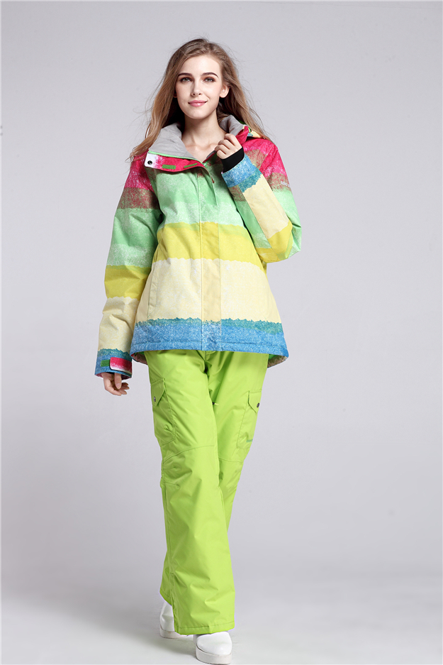 купить горнолыжный костюм женский в интернет магазине недорого